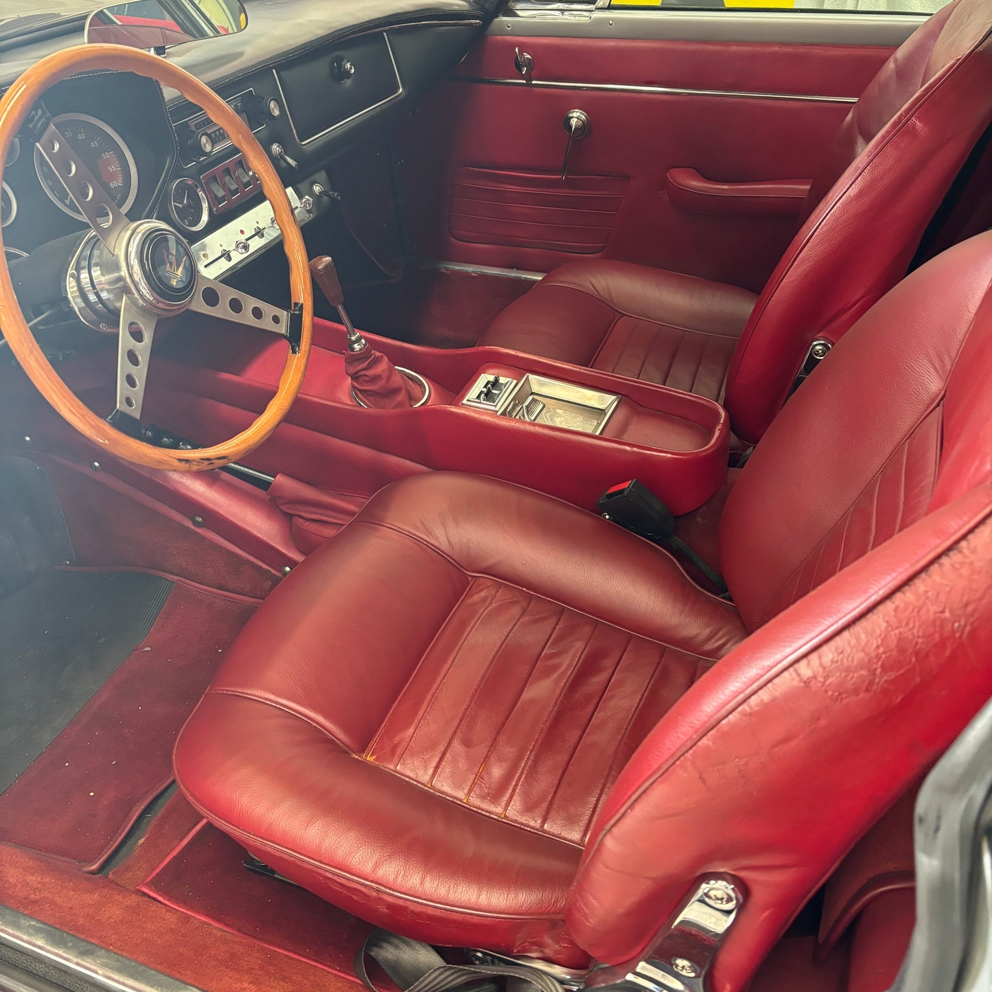 MASERATI MISTRAL 4000