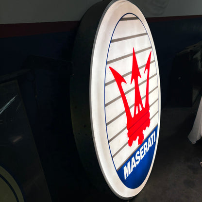 INSEGNA MASERATI LUMINOSA MONOFACCIALE