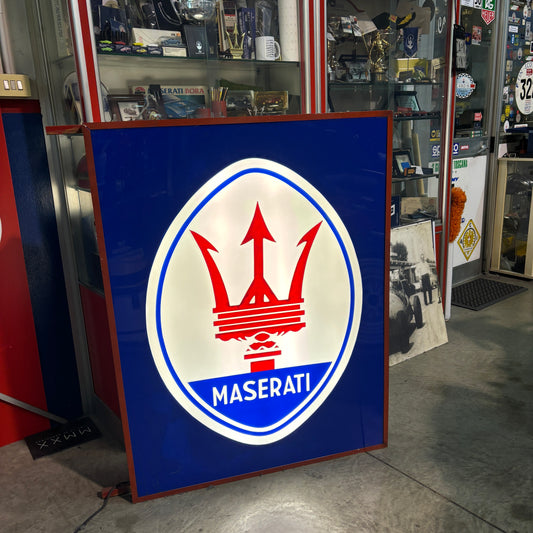 INSEGNA MASERATI LUMINOSA BIFACCIALE