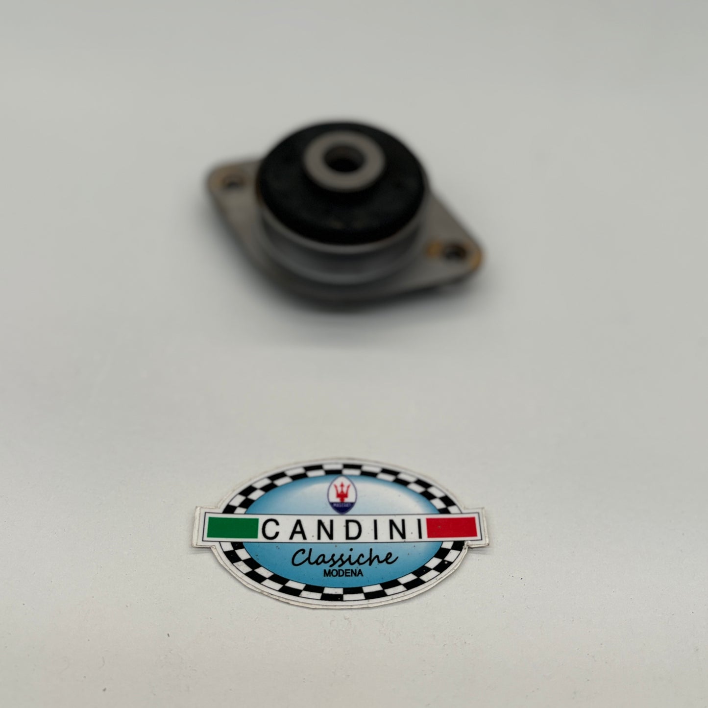 SLN 49441 SILENTBLOCK PUNTONE REAZIONE SUL PONTE MASERATI